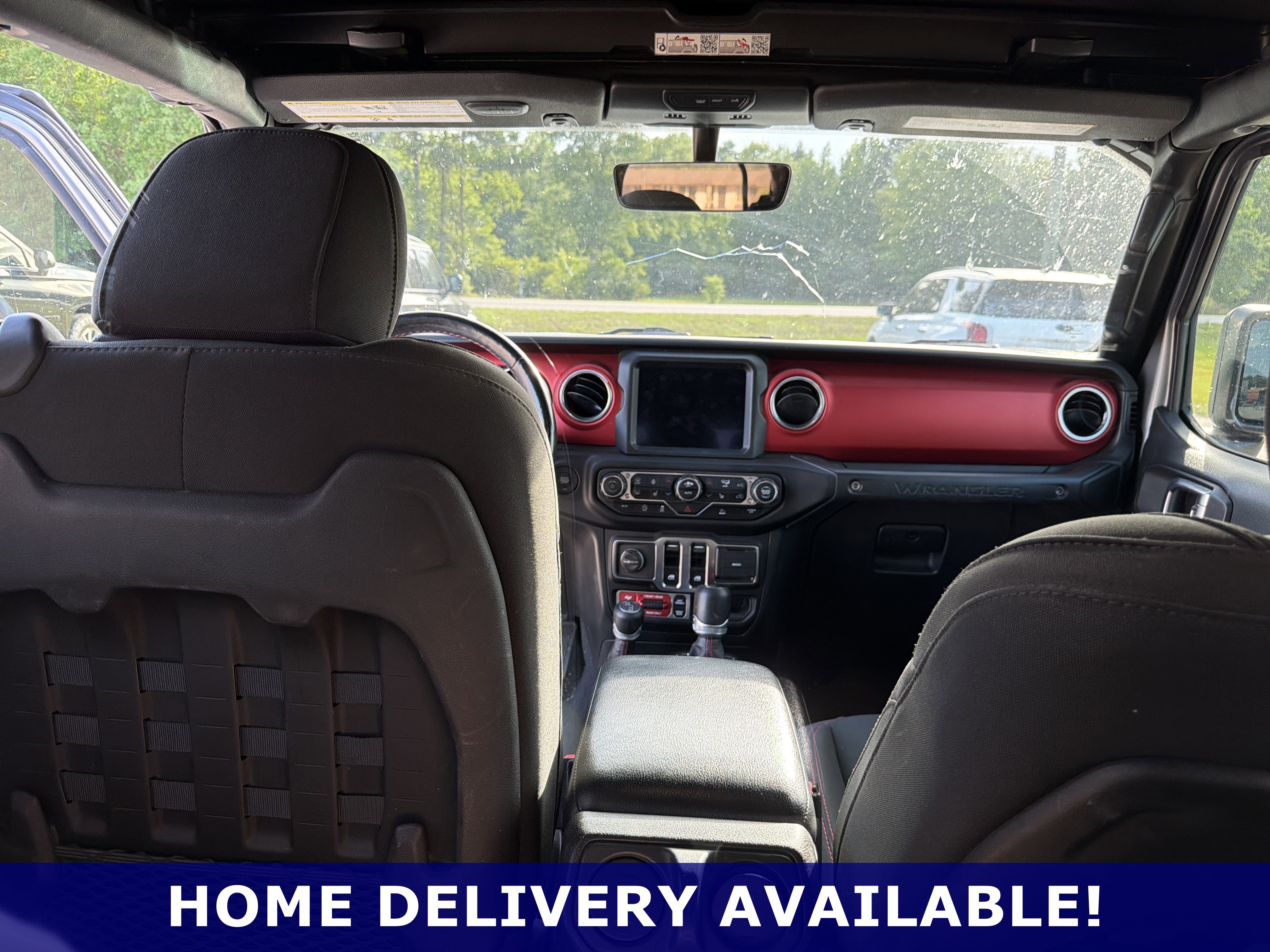 Used 2021 Silver Jeep Rubicon image 7