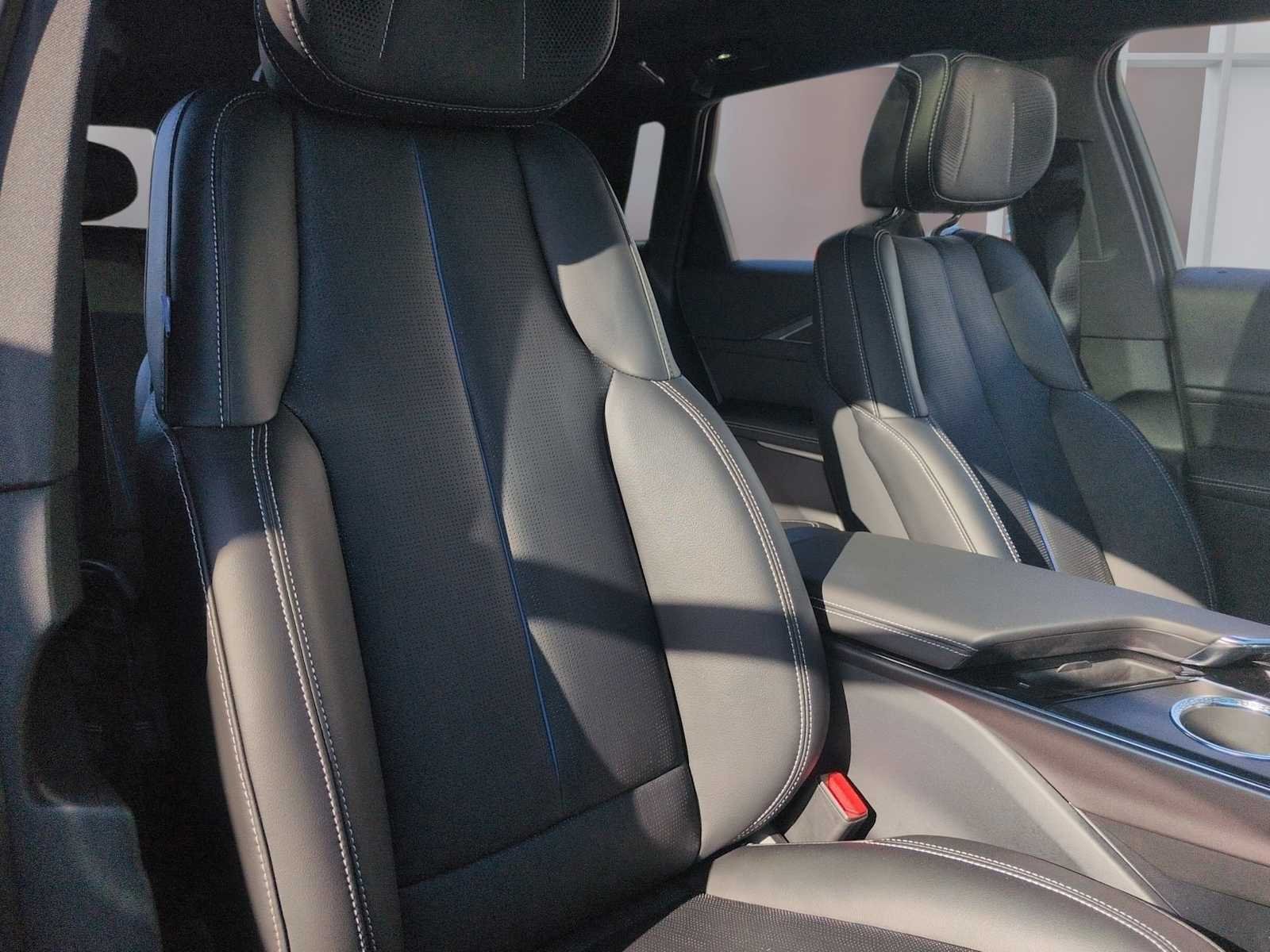 2026 Cadillac LYRIQ V - Photo 28