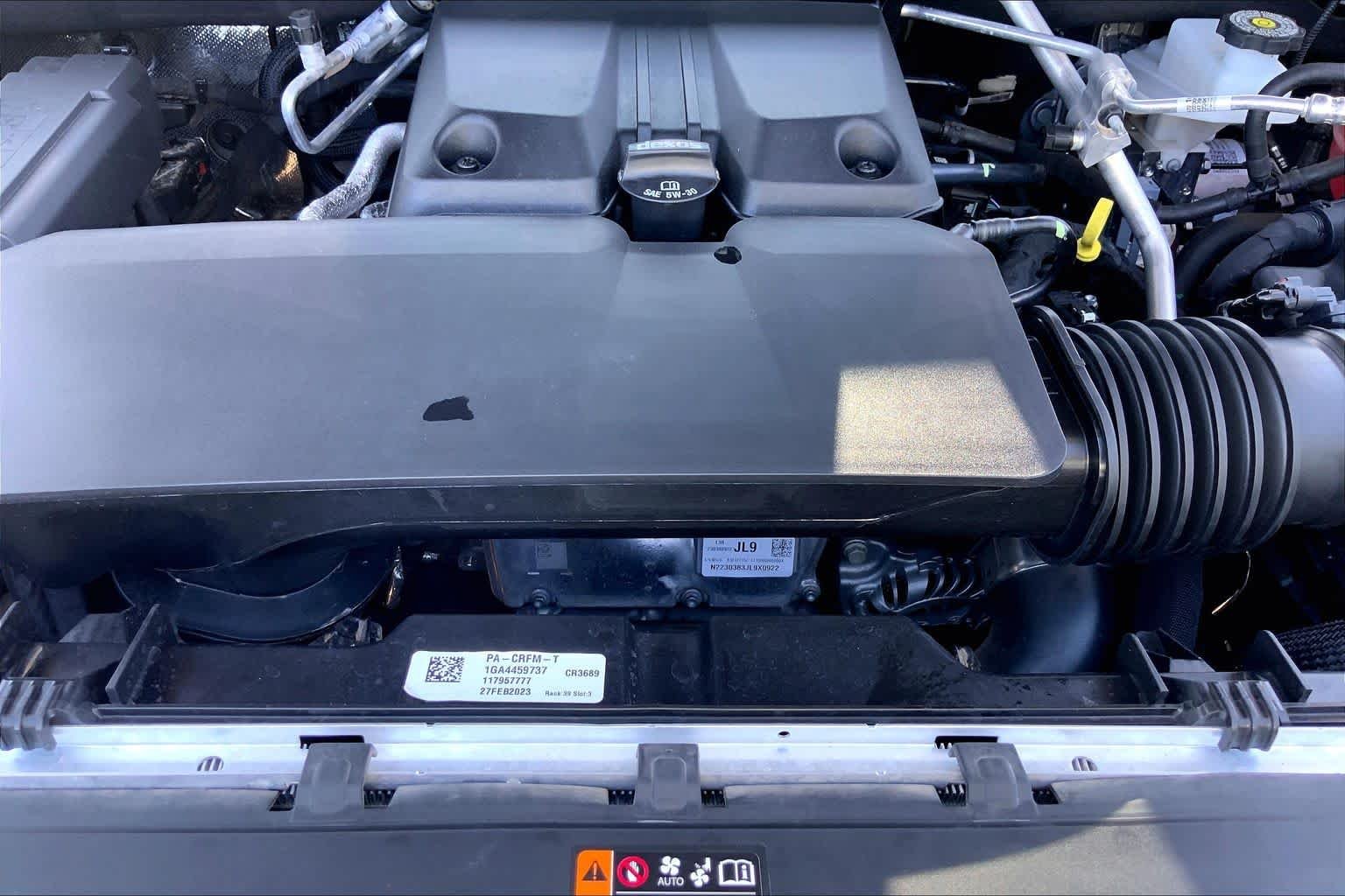 Used 2023 Sterling Metallic GMC 4WD AT4 image 33
