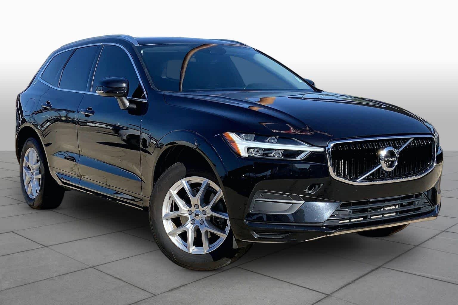Pre-Owned 2020 Volvo XC60 Momentum