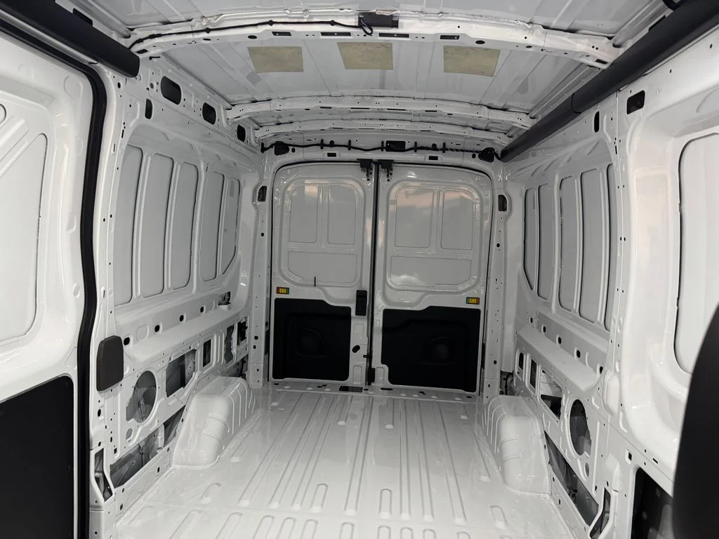 New 2026 Oxford White Ford Cargo Van image 24