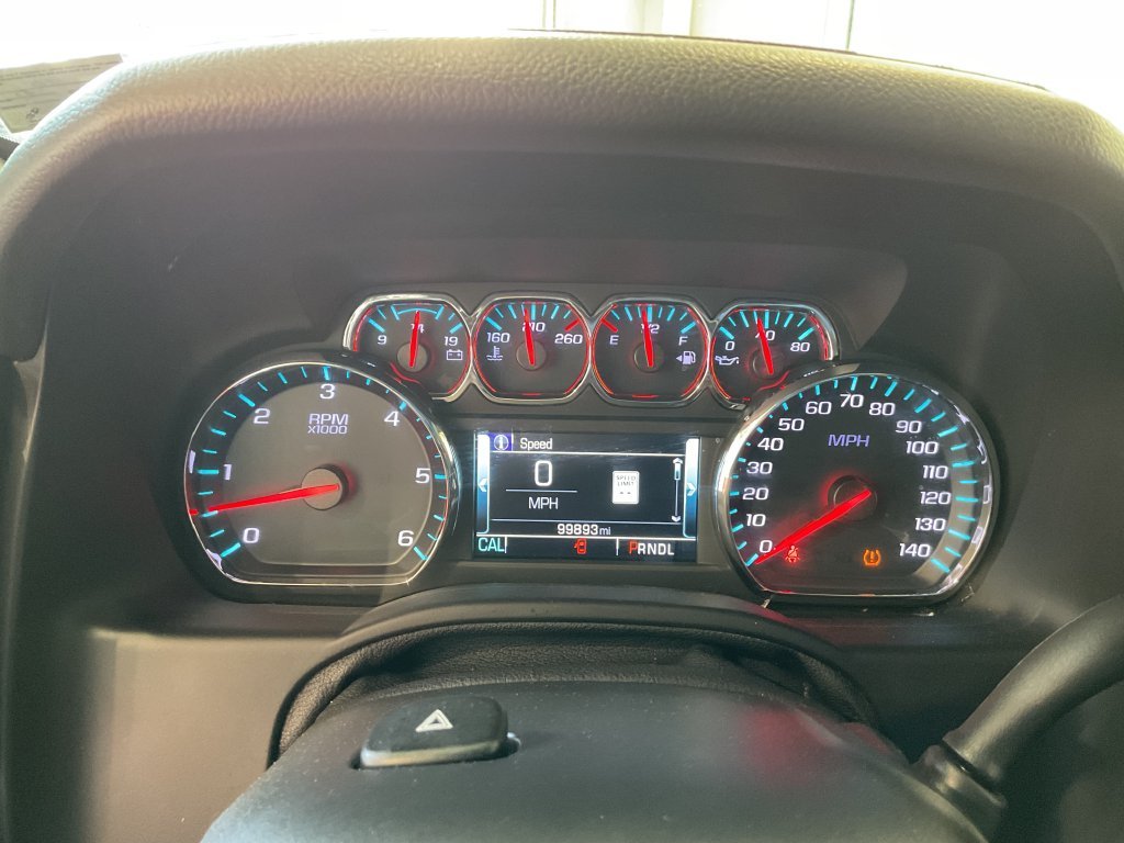Used 2020 Gray Chevrolet Premier image 24