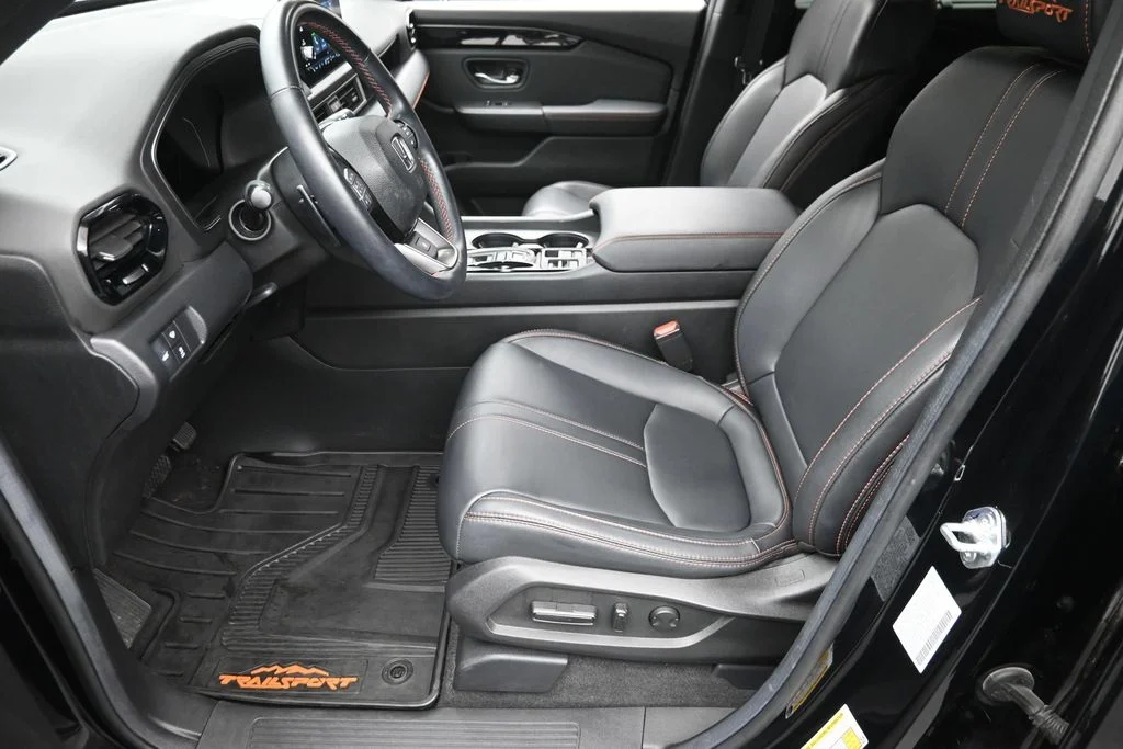 Used 2025 Black Honda TrailSport image 19
