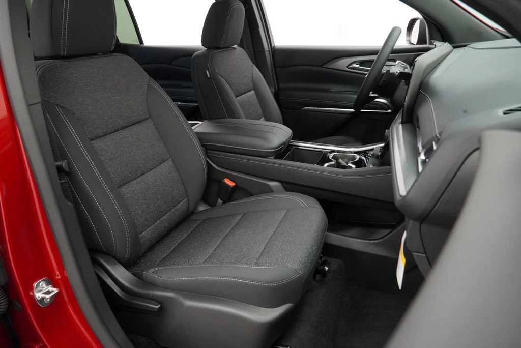 New 2027 Radiant Red Tintcoat Chevrolet LT image 28