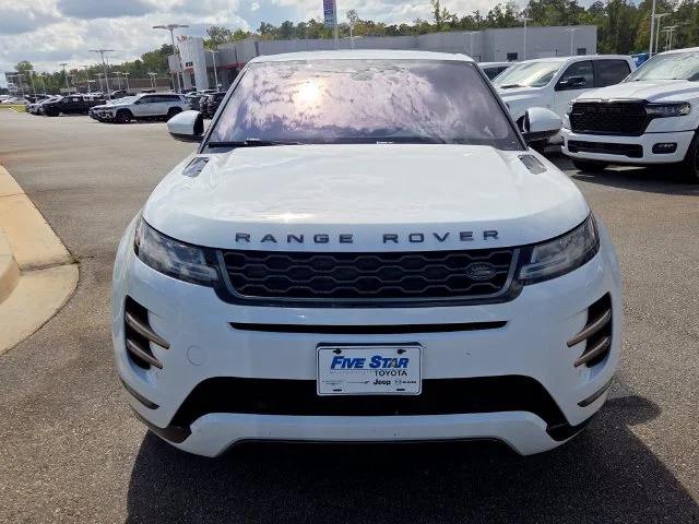 Used 2020  Land Rover R-Dynamic SE image 2