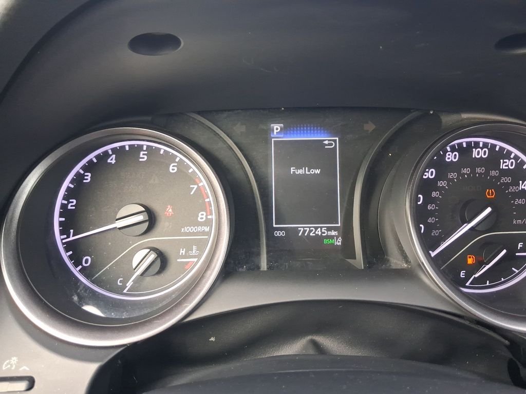 Used 2023 Silver Toyota SE image 16