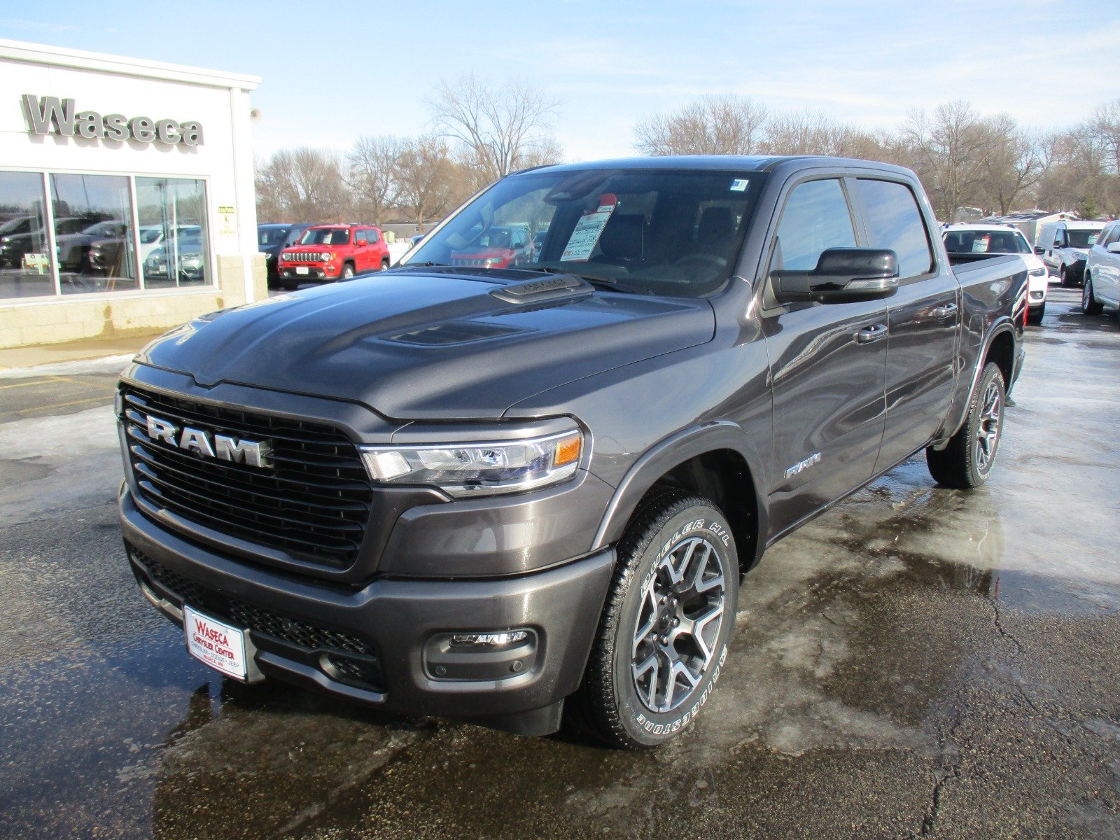 2026 RAM 1500 Laramie 4x4 Crew Cab 5'7's photo