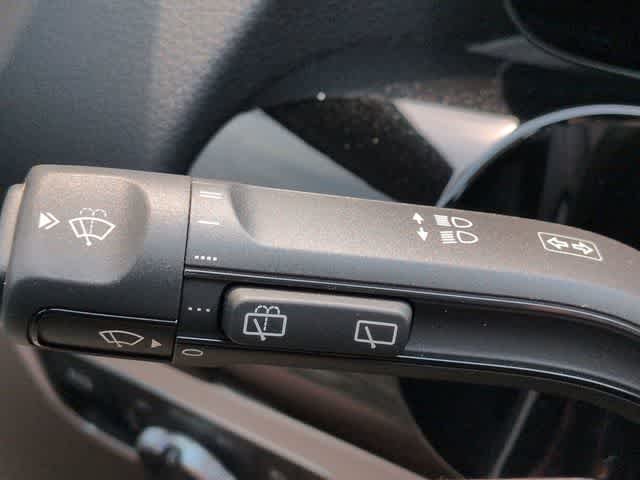 Used 2026 Cirrus Silver Metallic Mercedes-Benz GLA 250 image 27