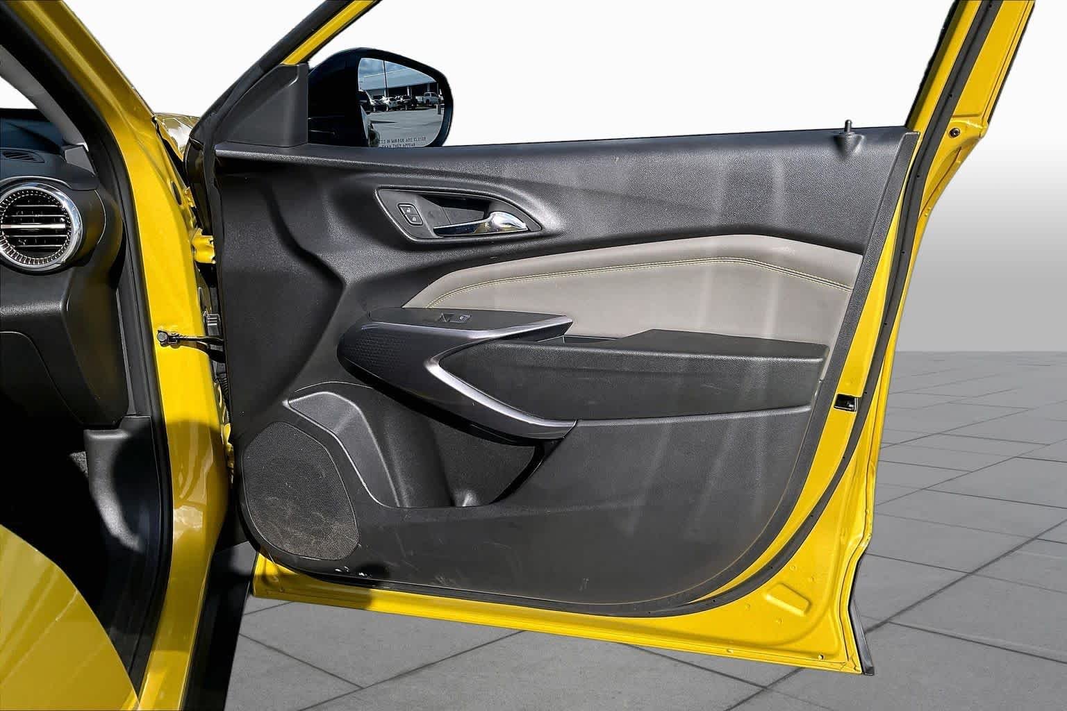Used 2025 Nitro Yellow Metallic Chevrolet ACTIV image 22