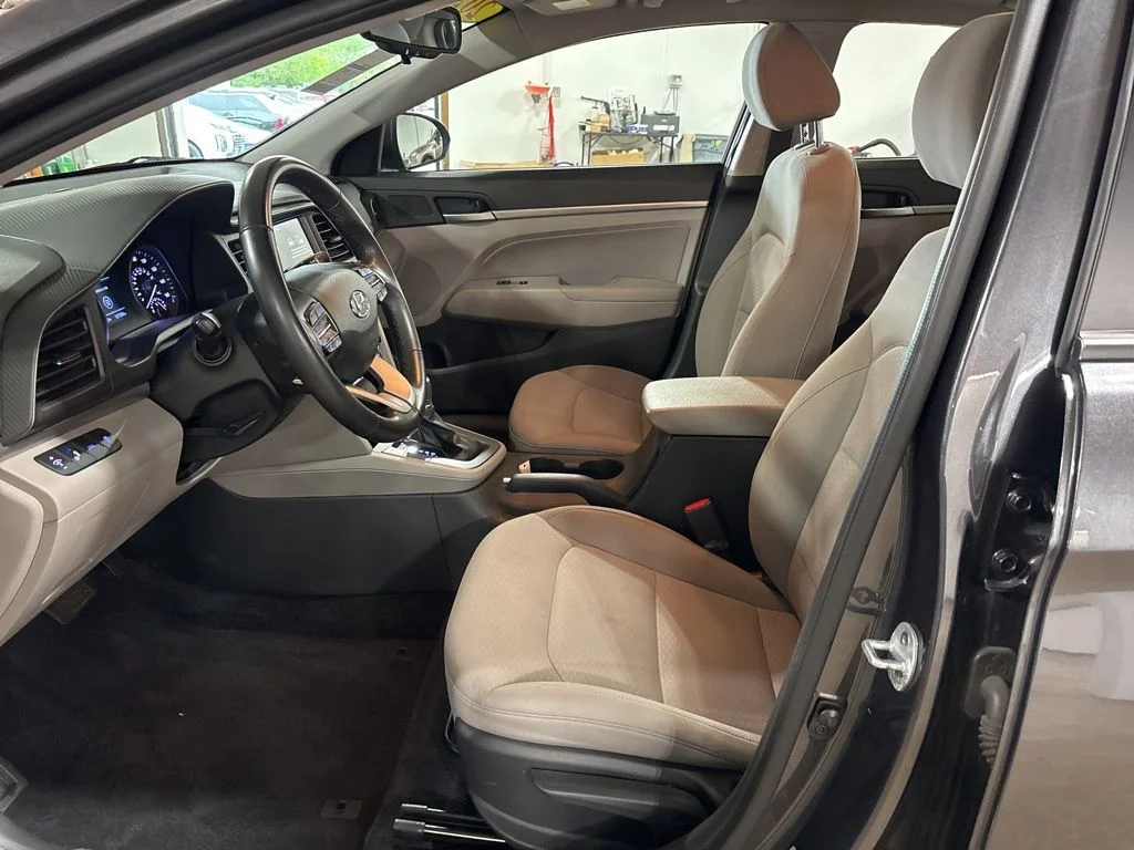 Used 2020 Gray Hyundai Value Edition image 22