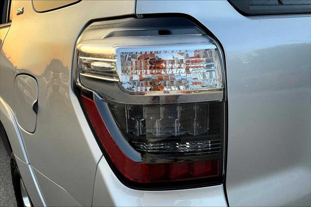 2024 Toyota 4Runner SR5 - Photo 27