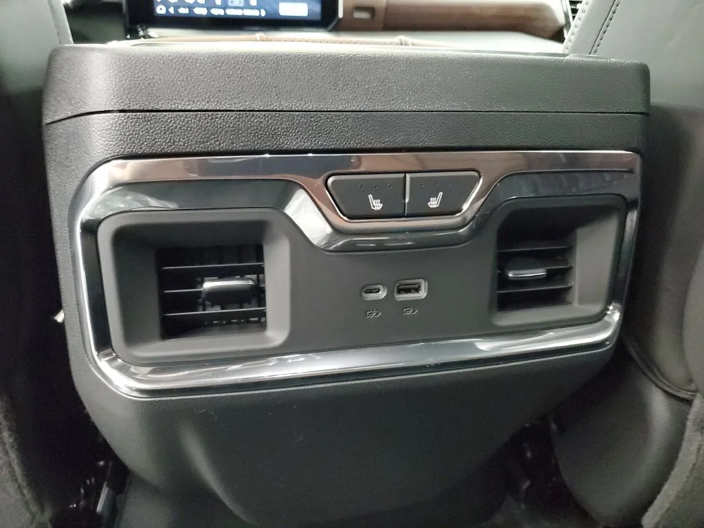 New 2026 Onyx Black GMC Denali Ultimate image 33