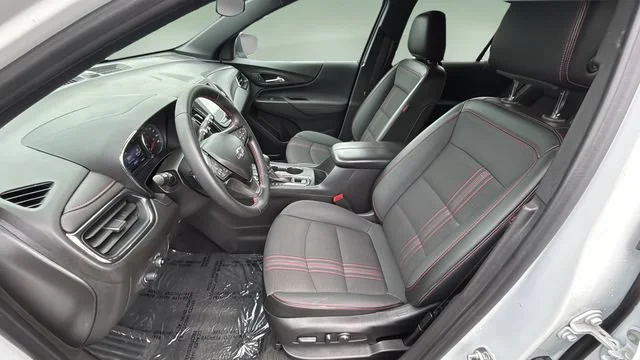 Used 2024 Summit White Chevrolet RS image 18