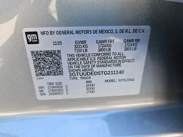 New 2026 Sterling Metallic GMC SLT image 30
