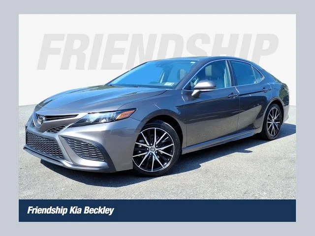 Used 2024 Gray Toyota SE image 1