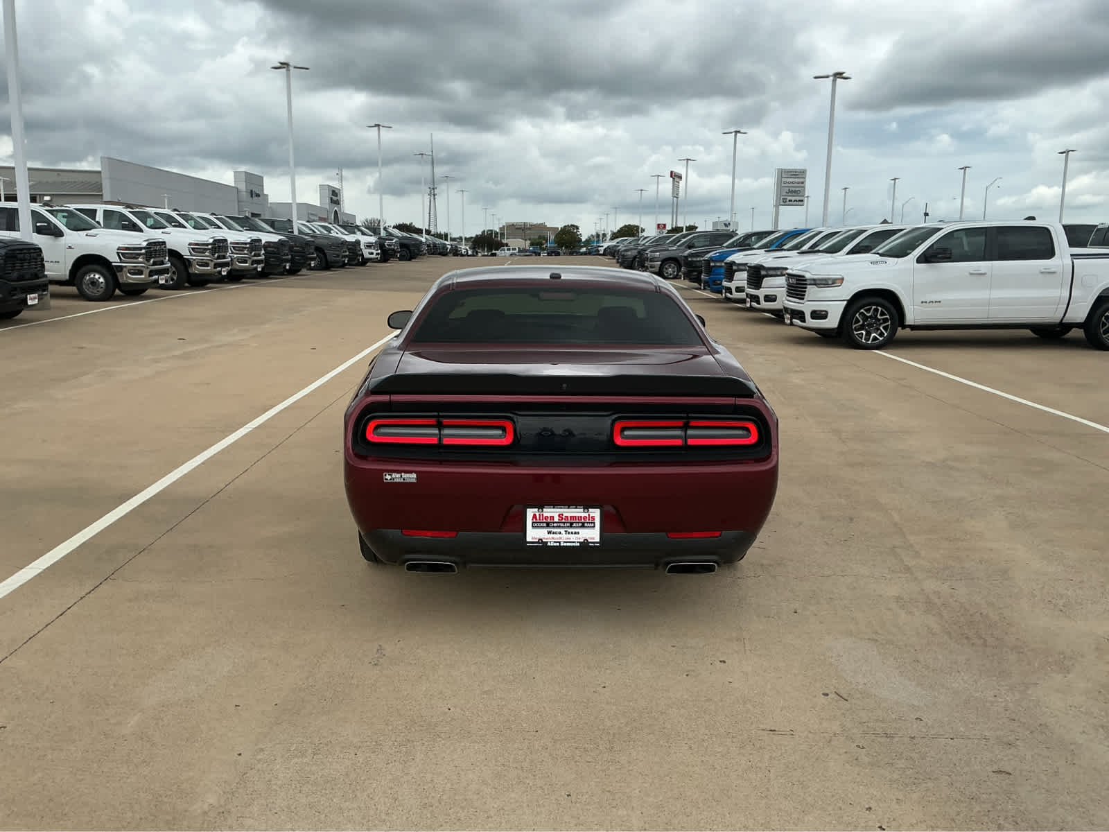 Used 2023 Octane Red Pearlcoat Dodge R/T image 8