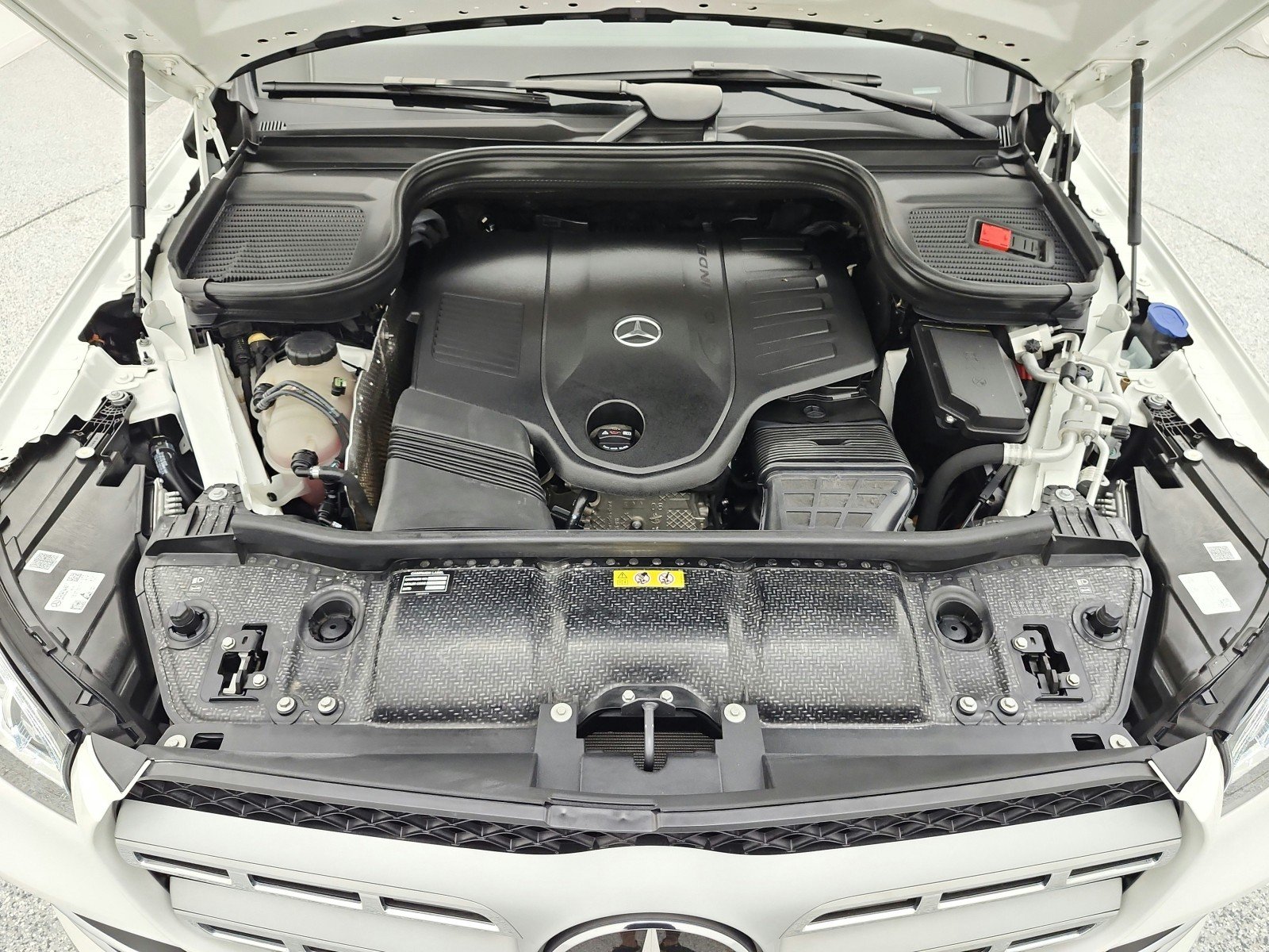 Certified Used 2023 Polar White Mercedes-Benz GLS 450 4MATIC® SUV image 17
