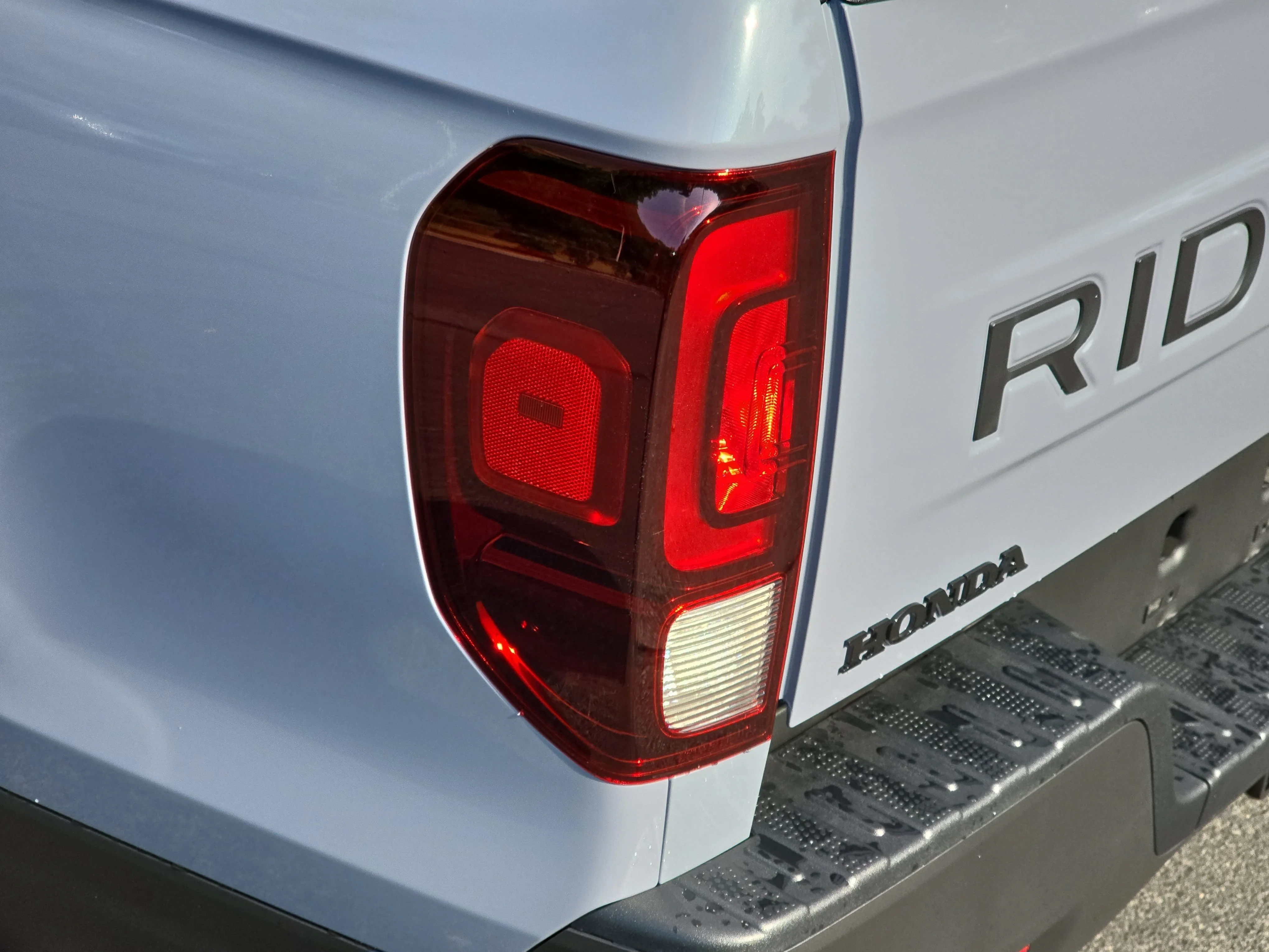 New 2026 Sonic Gray Pearl Honda RTL image 35