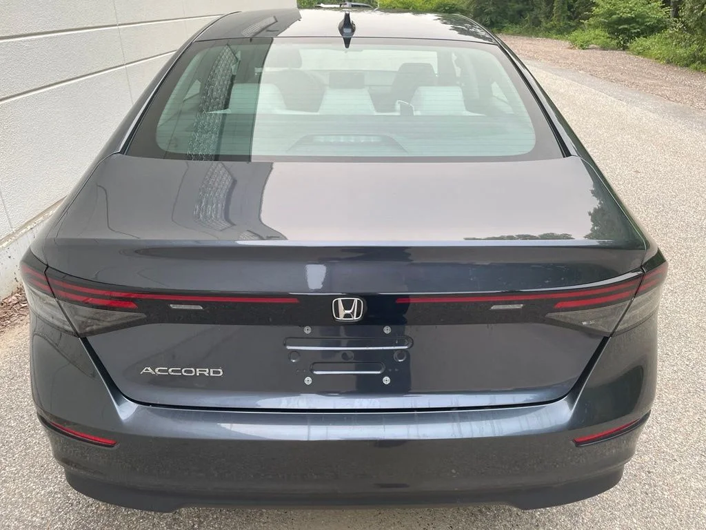 Certified Used 2023 Meteorite Gray Metallic Honda LX image 6