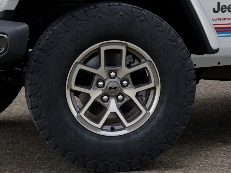 New 2027 Bright White Clear-Coat Paint Jeep  image 4