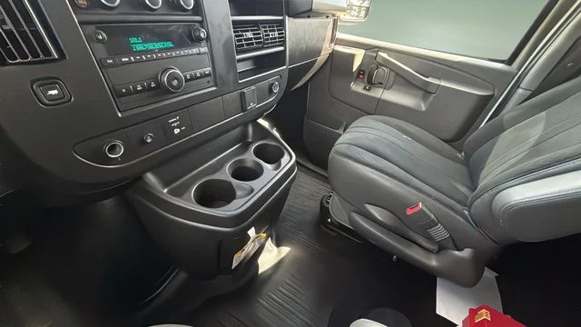 Used 2024 White Chevrolet Work Van image 15