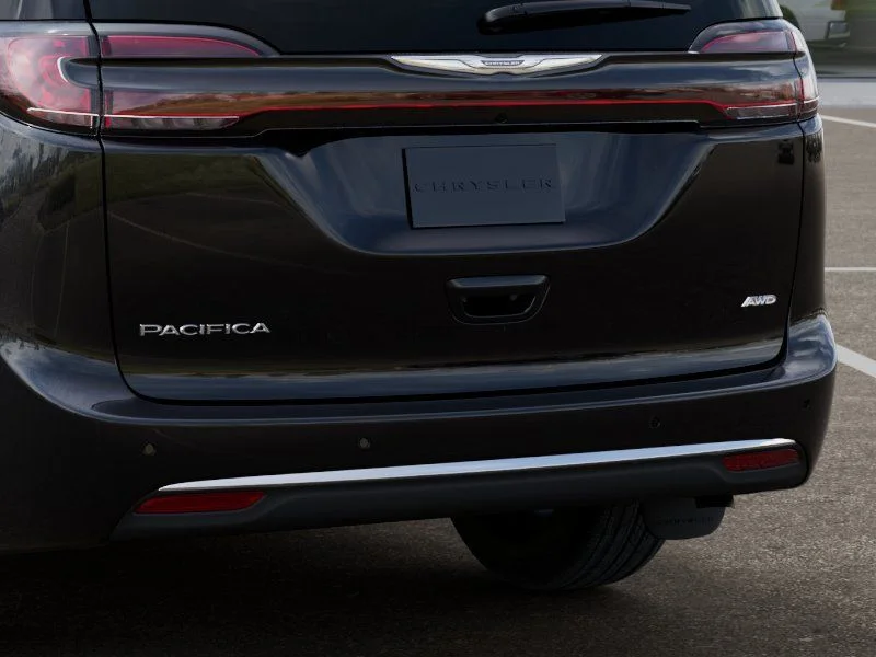 New 2026 Diamond Black Crystal Pearl-Coat Exterior Paint Chrysler Select image 14
