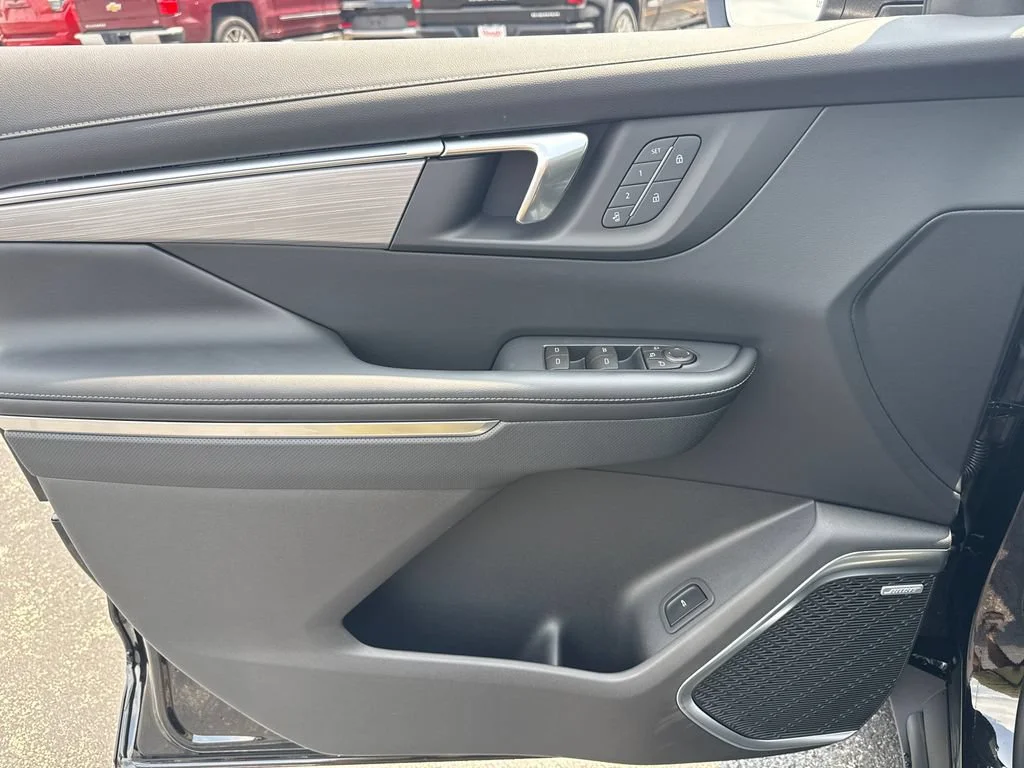 2027 Buick Enclave Preferred - Photo 13