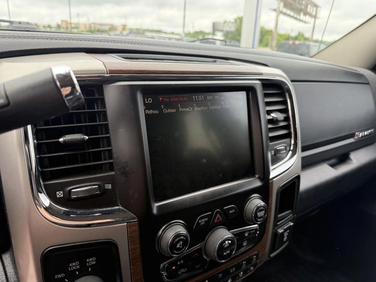 Certified Used 2017 Granite Crystal Clearcoat Metallic Ram Laramie image 20