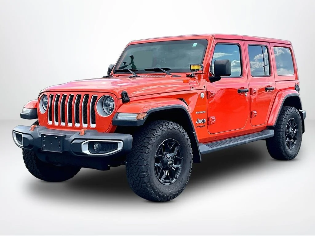 Used 2018 Orange Jeep Unlimited Sahara image 35