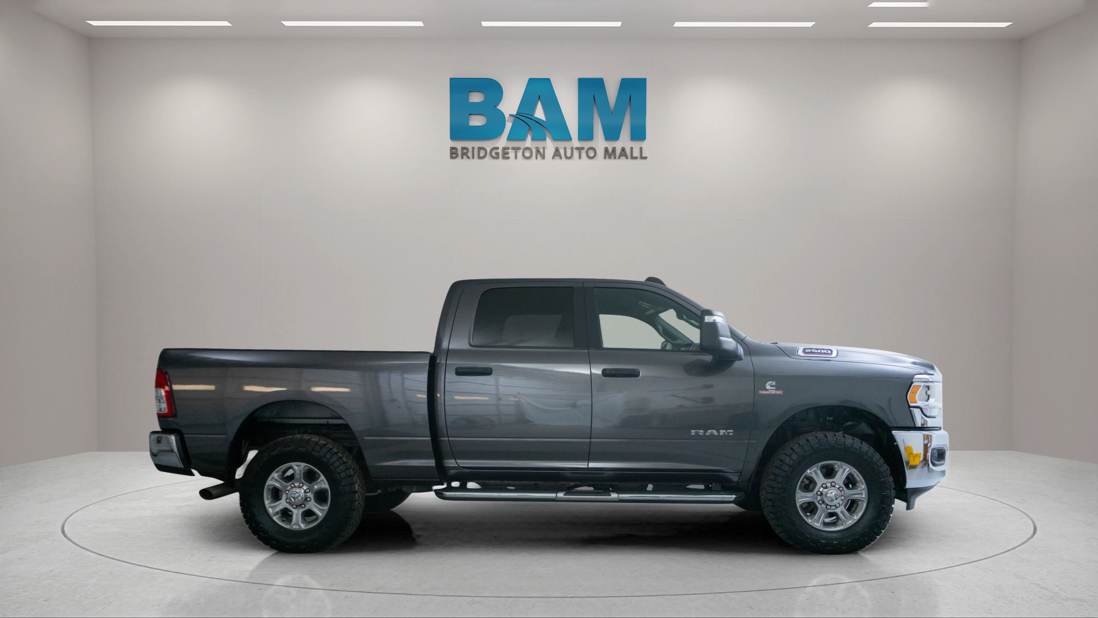 Used 2024 Granite Crystal Metallic Clearcoat Ram Big Horn image 8