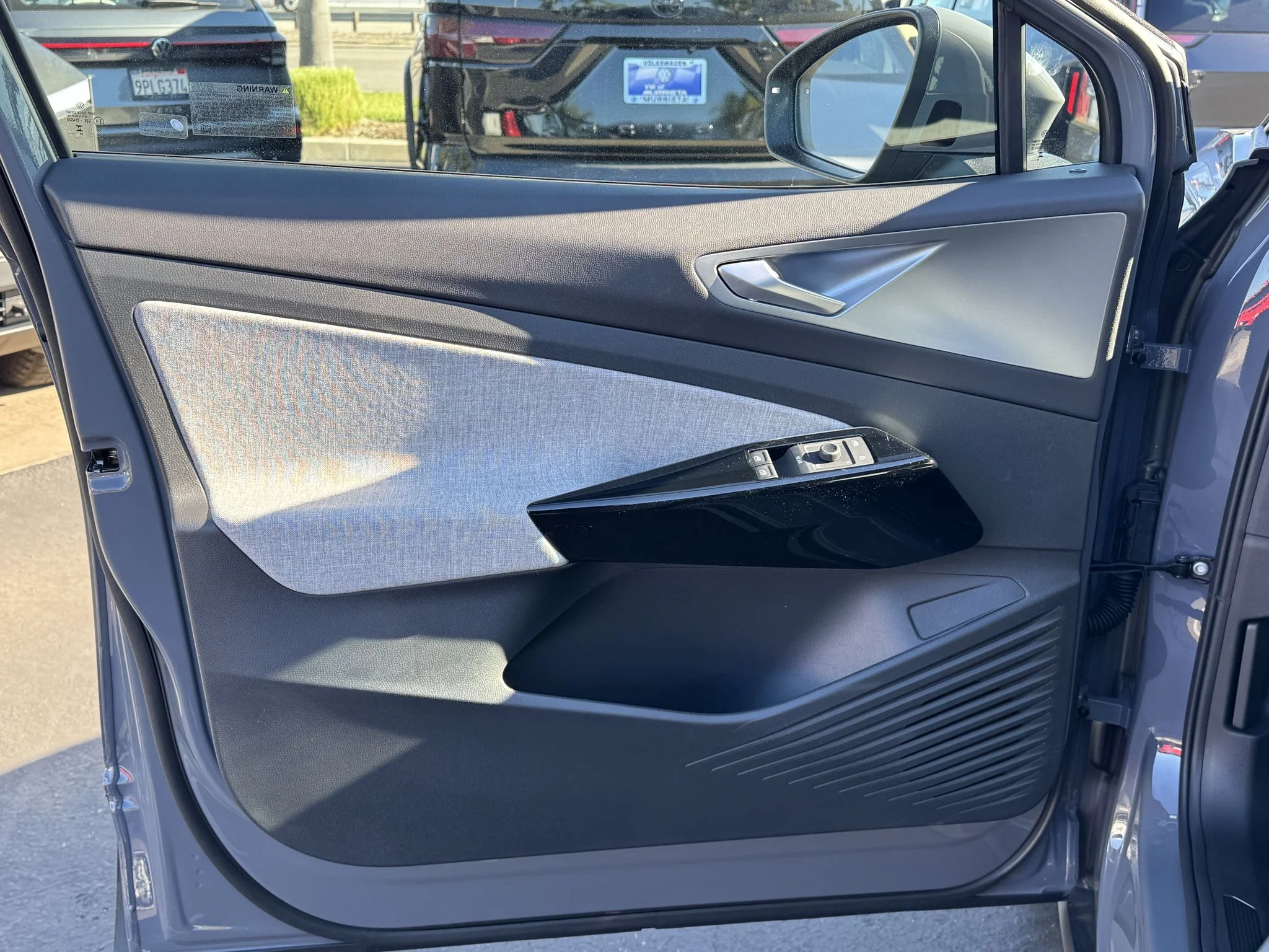 New 2026 Pure Gray Volkswagen Pro image 13