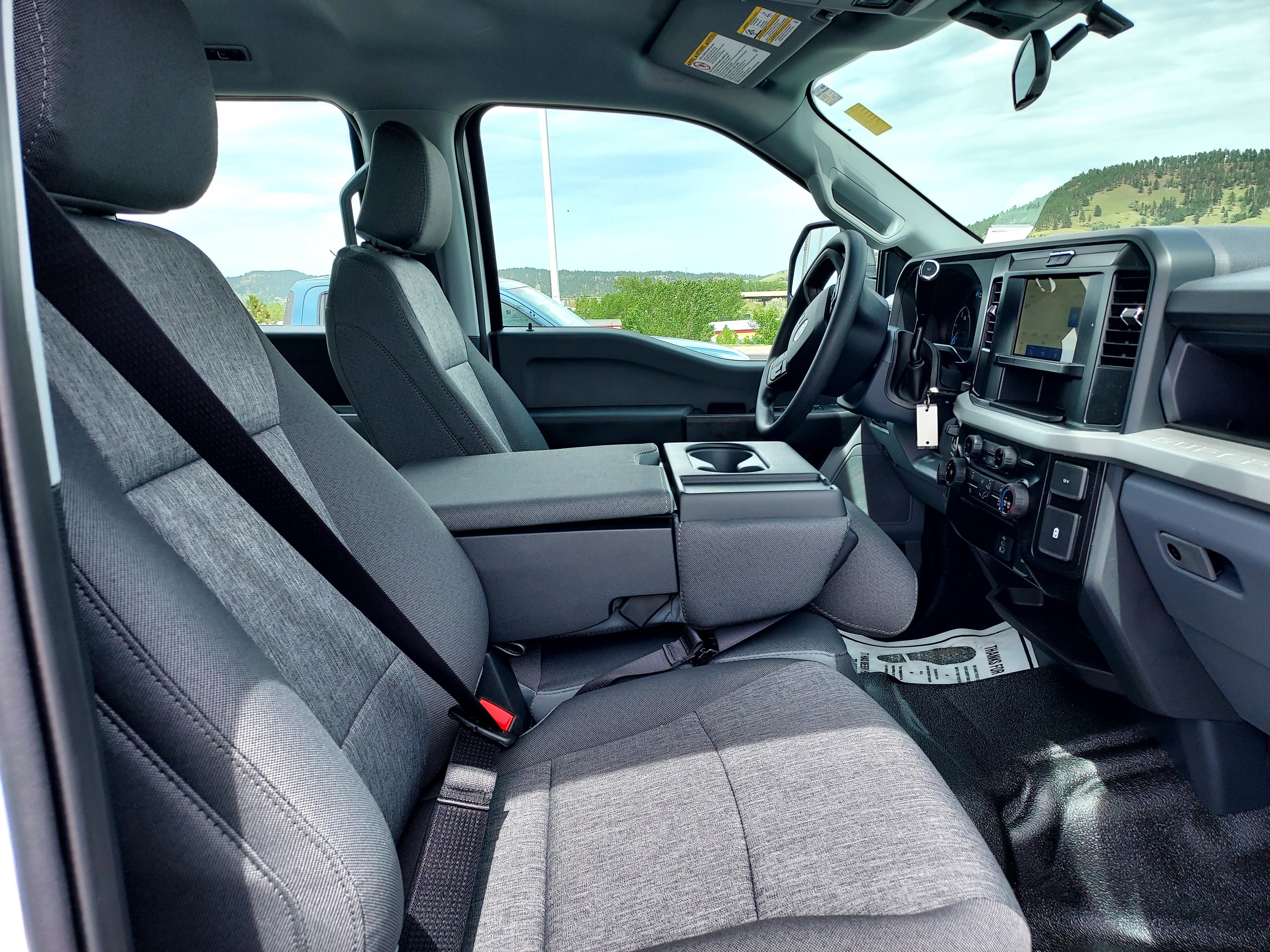 New 2026 Oxford White Ford XL image 26
