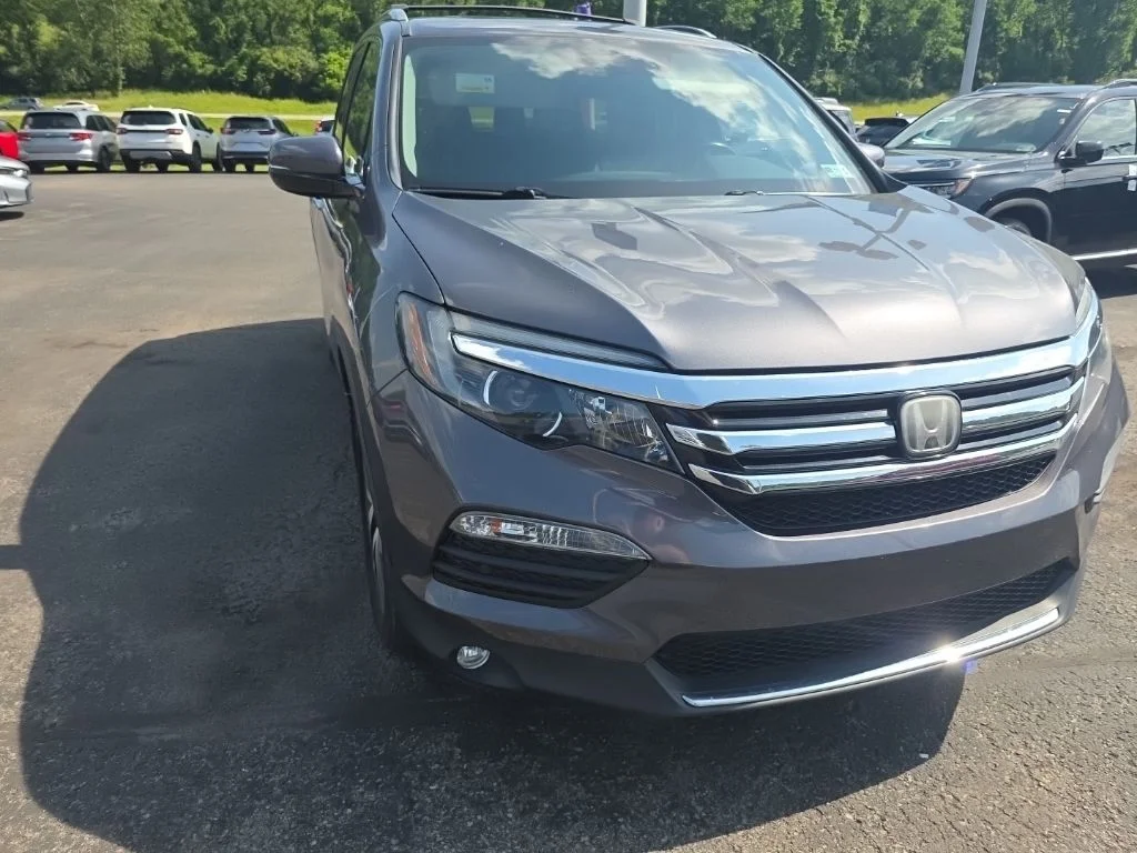 Used 2018  Honda Elite image 14