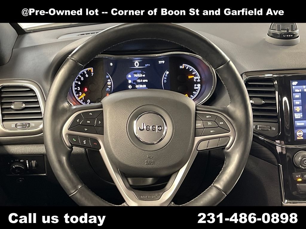 Used 2022 White Jeep Laredo X image 20
