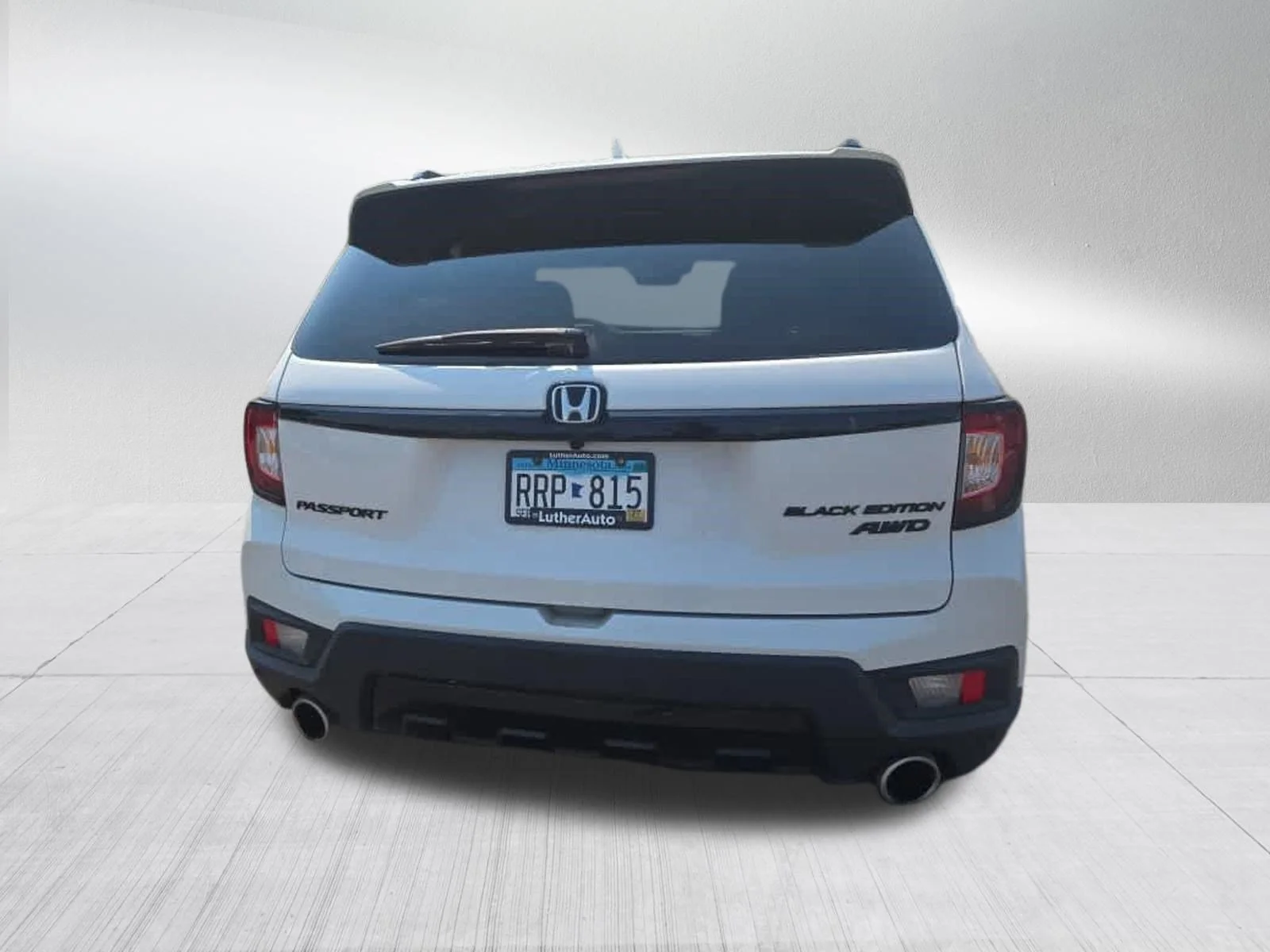 Certified Used 2025 Platinum White Pearl Honda Black Edition image 5