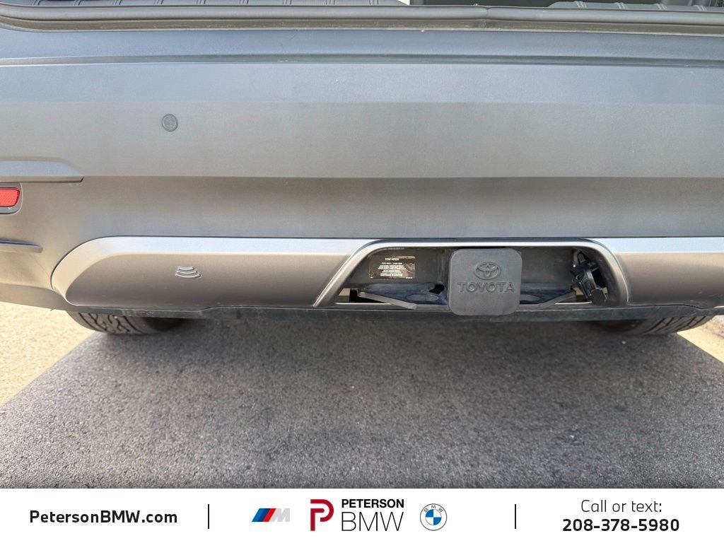 Used 2025  Toyota Limited image 17