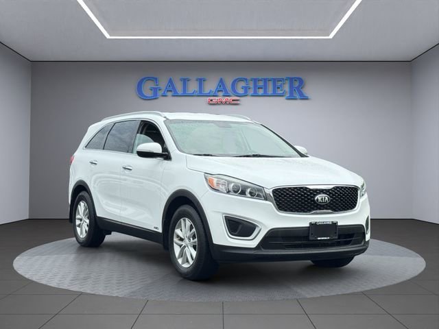 2017 Kia Sorento LX AT 4WD's photo