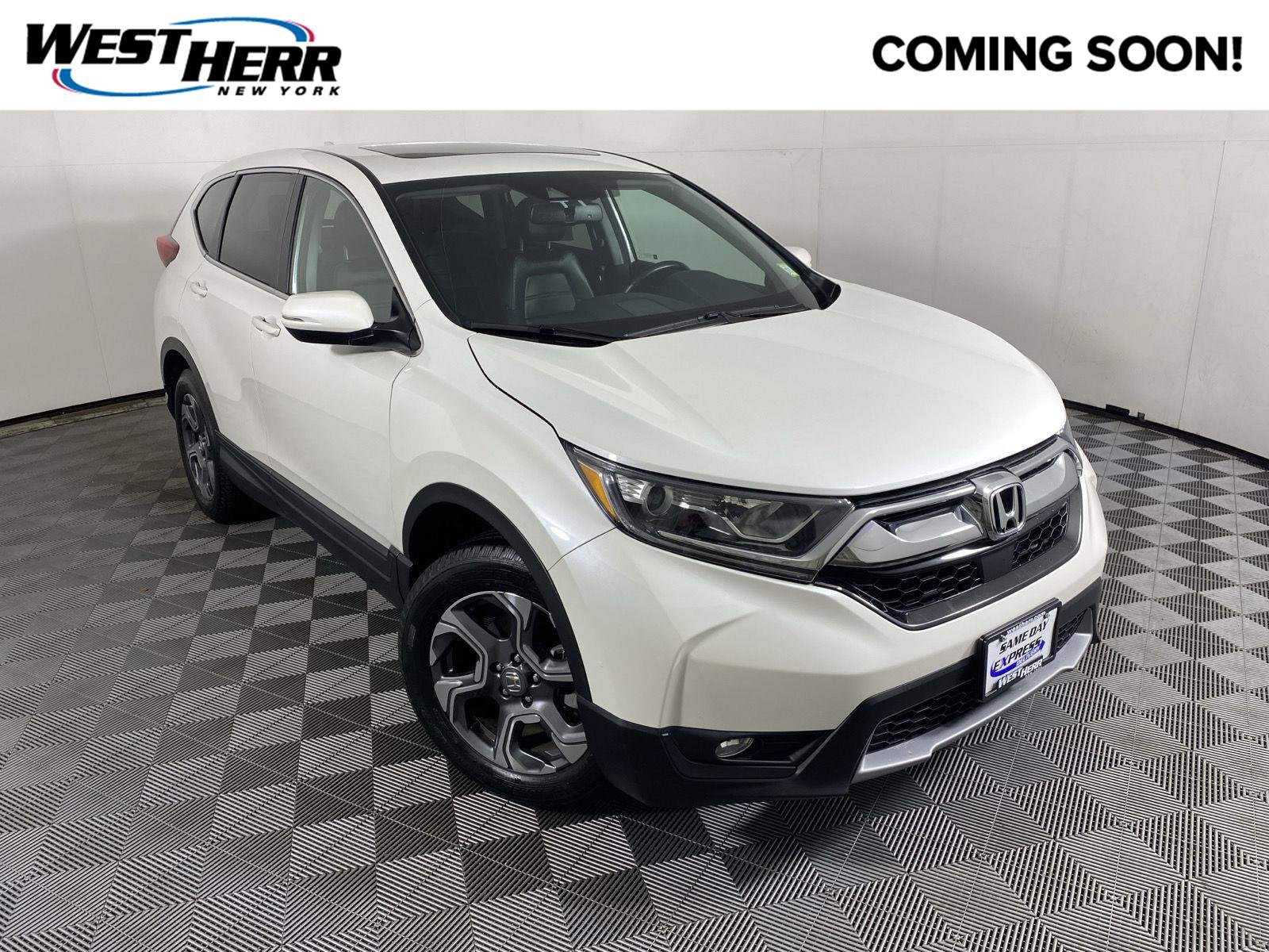 Used 2018 White Diamond Pearl Honda EX-L image 1