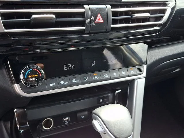 Certified Used 2022 Blue Kia EX image 17