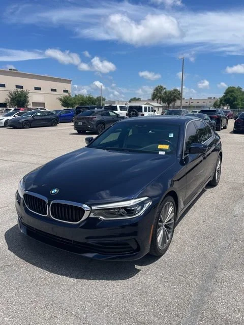 2019 BMW 5 Series 530i xDrive Sedan's photo