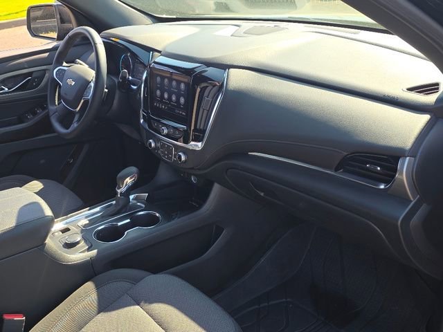 2023 Chevrolet Traverse 1LT - Photo 17