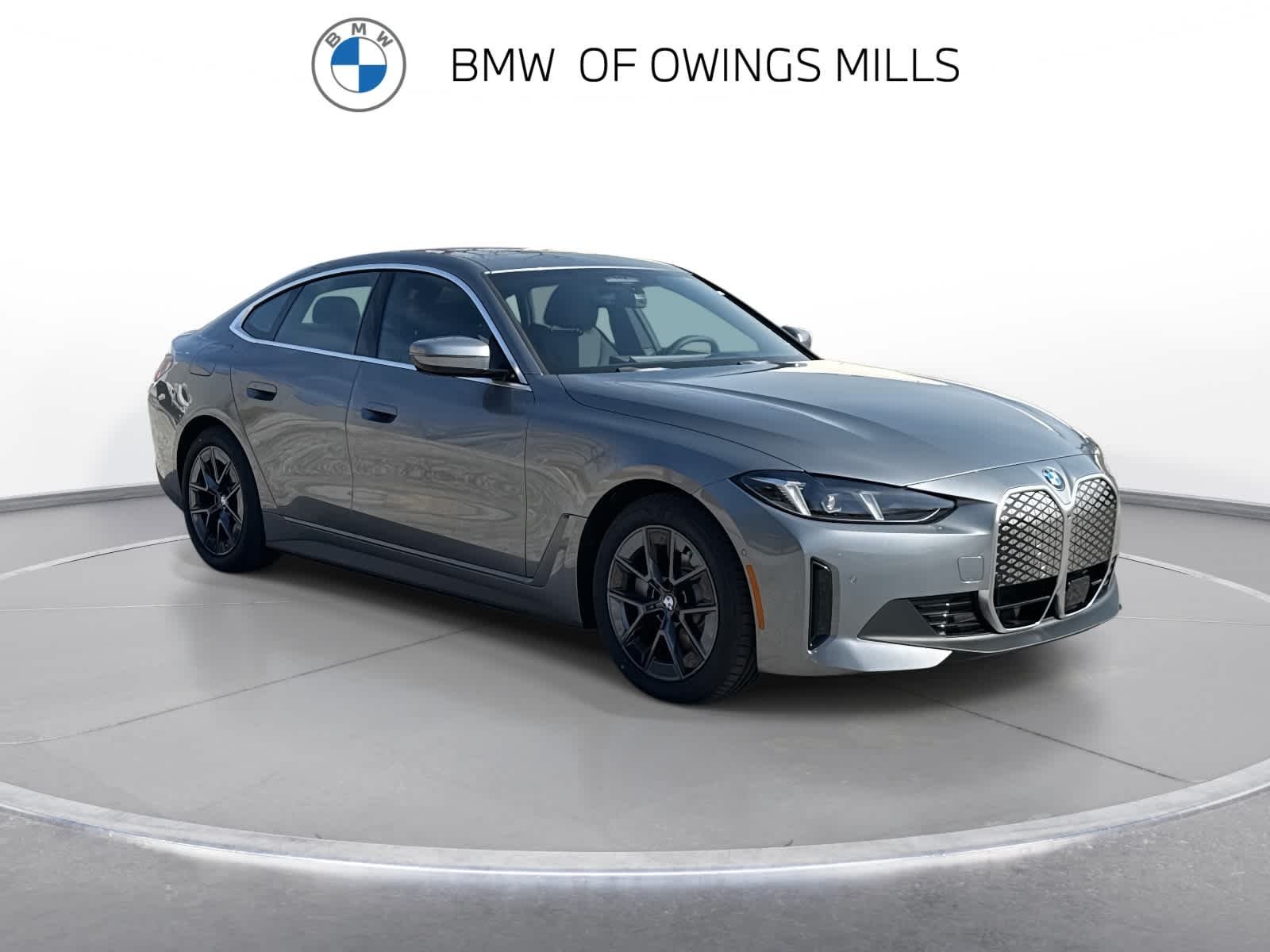 New 2026 Skyscraper Grey Metallic BMW xDrive40 image 10