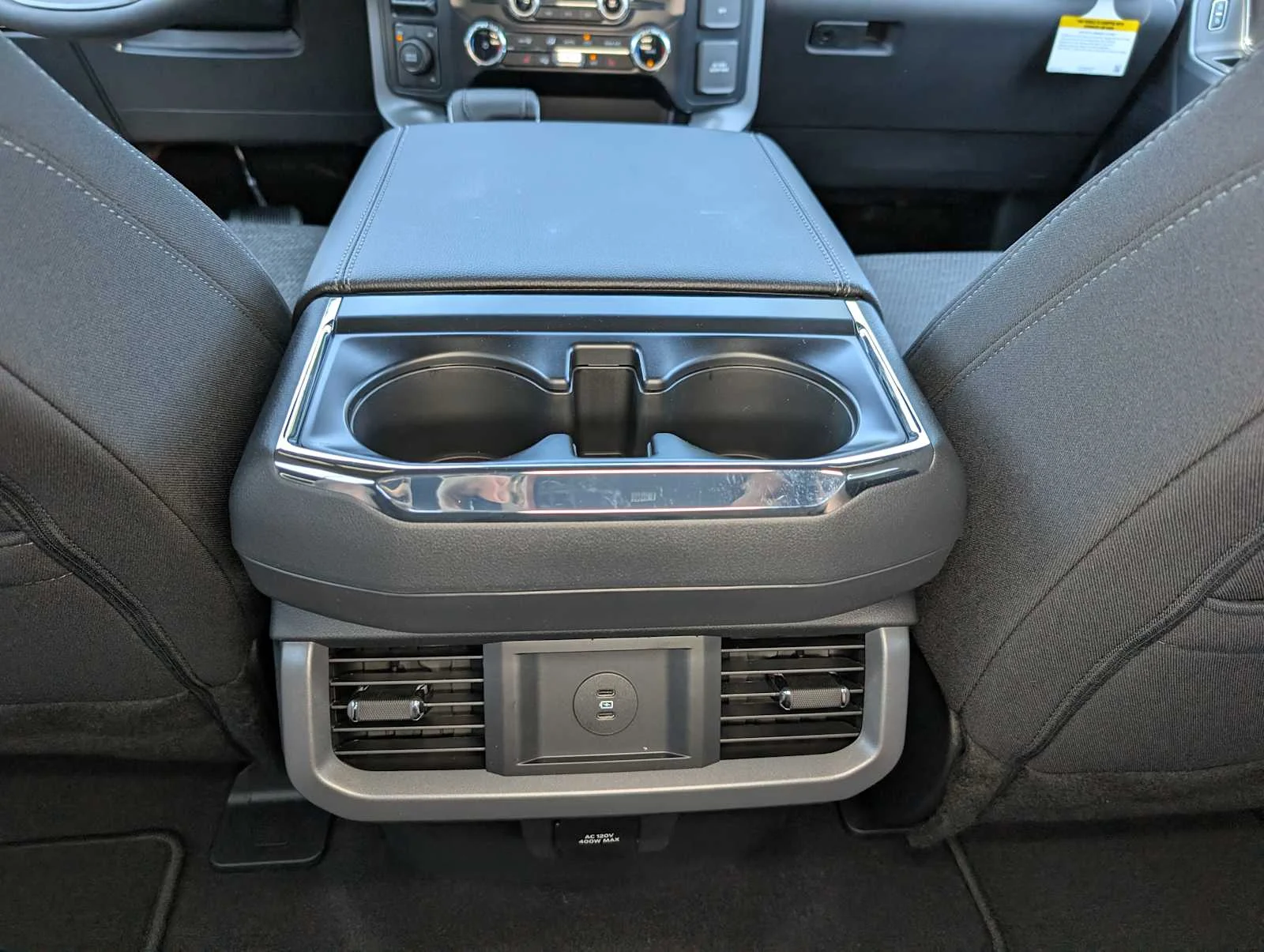 New 2026 Oxford White Ford XLT image 15