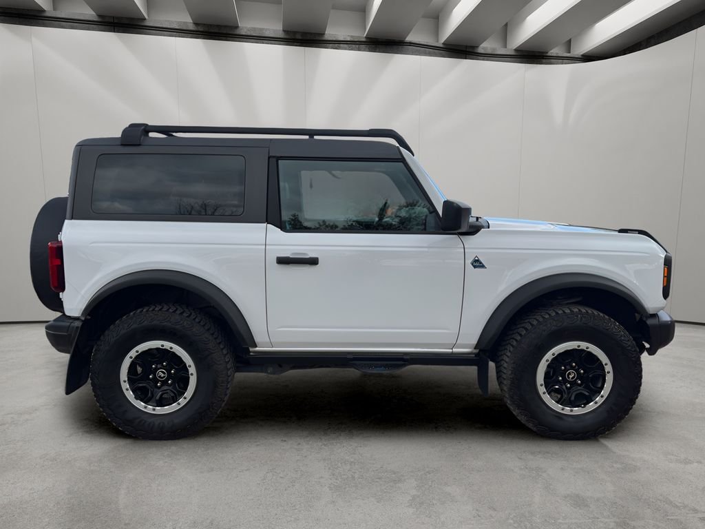 Used 2023 Oxford White Ford Black Diamond image 6