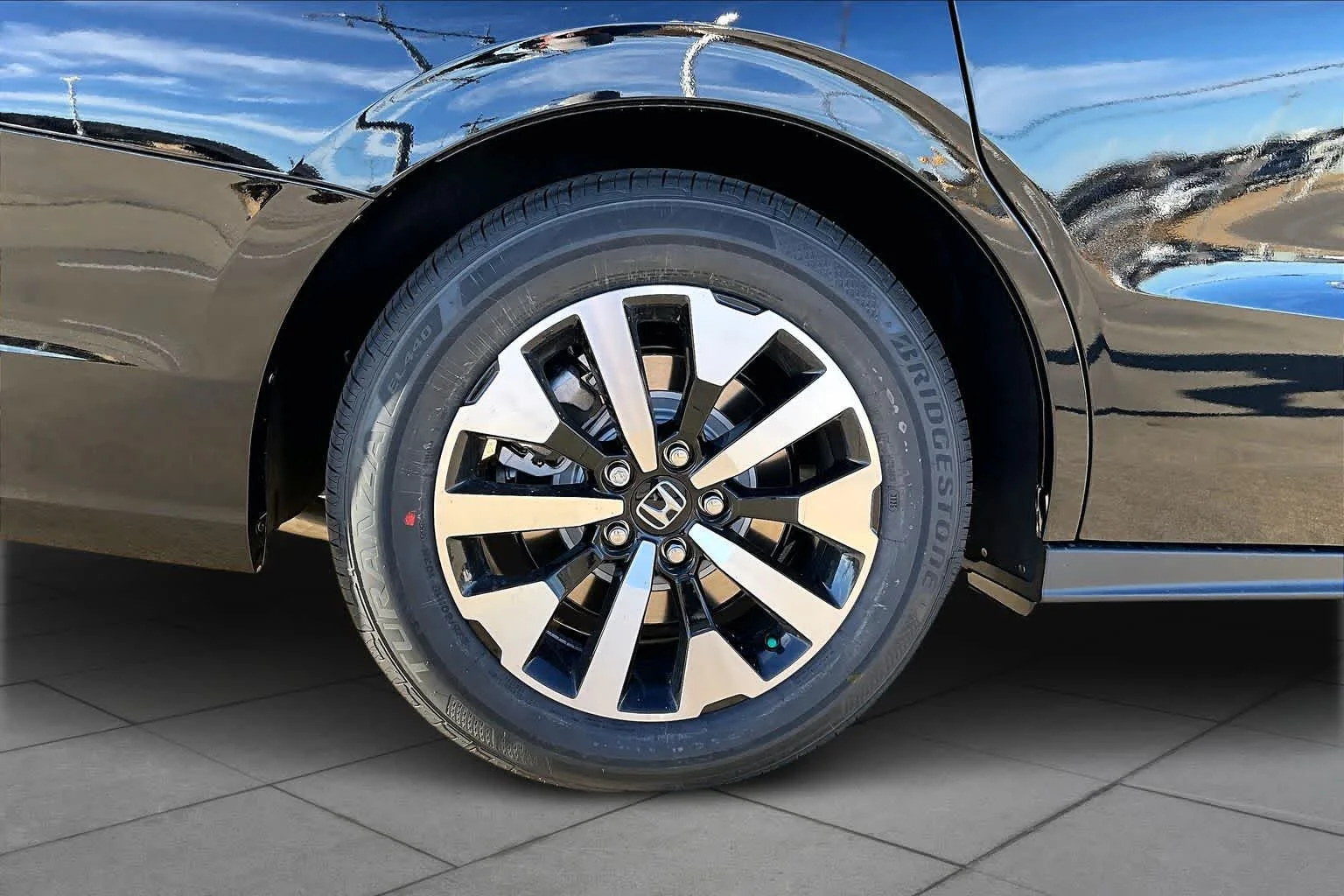 2026 Honda Odyssey EX-L - Photo 11
