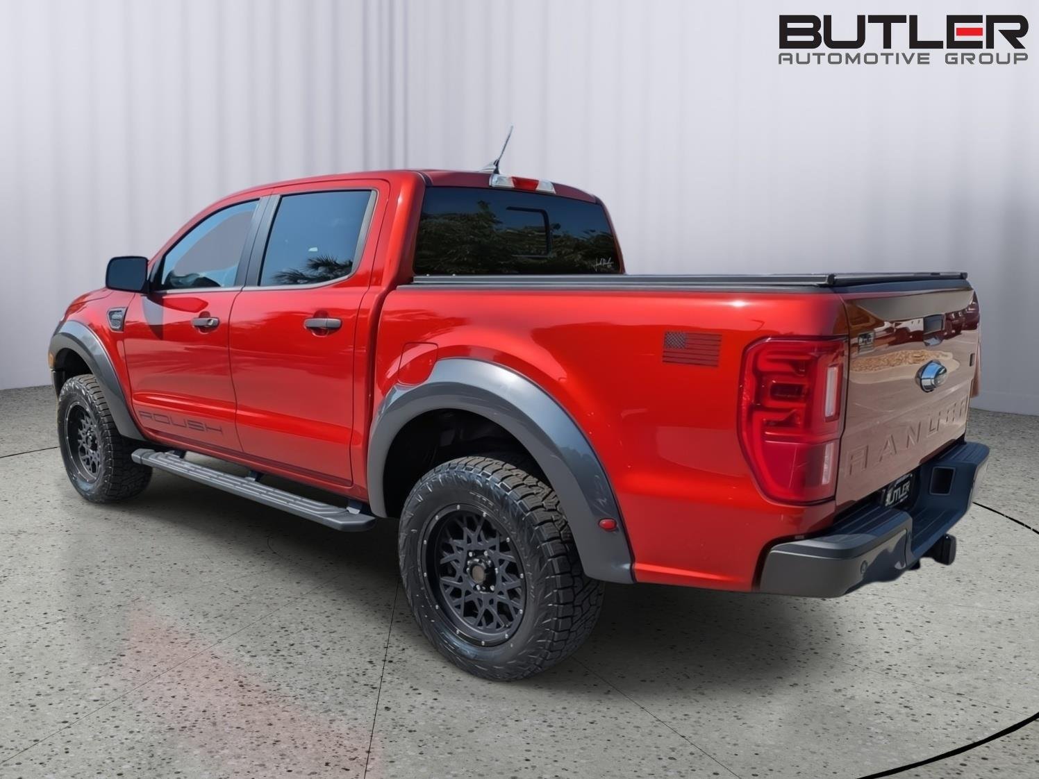 Used 2022 Hot Pepper Red Metallic Tinted Clearcoat Ford XLT image 6