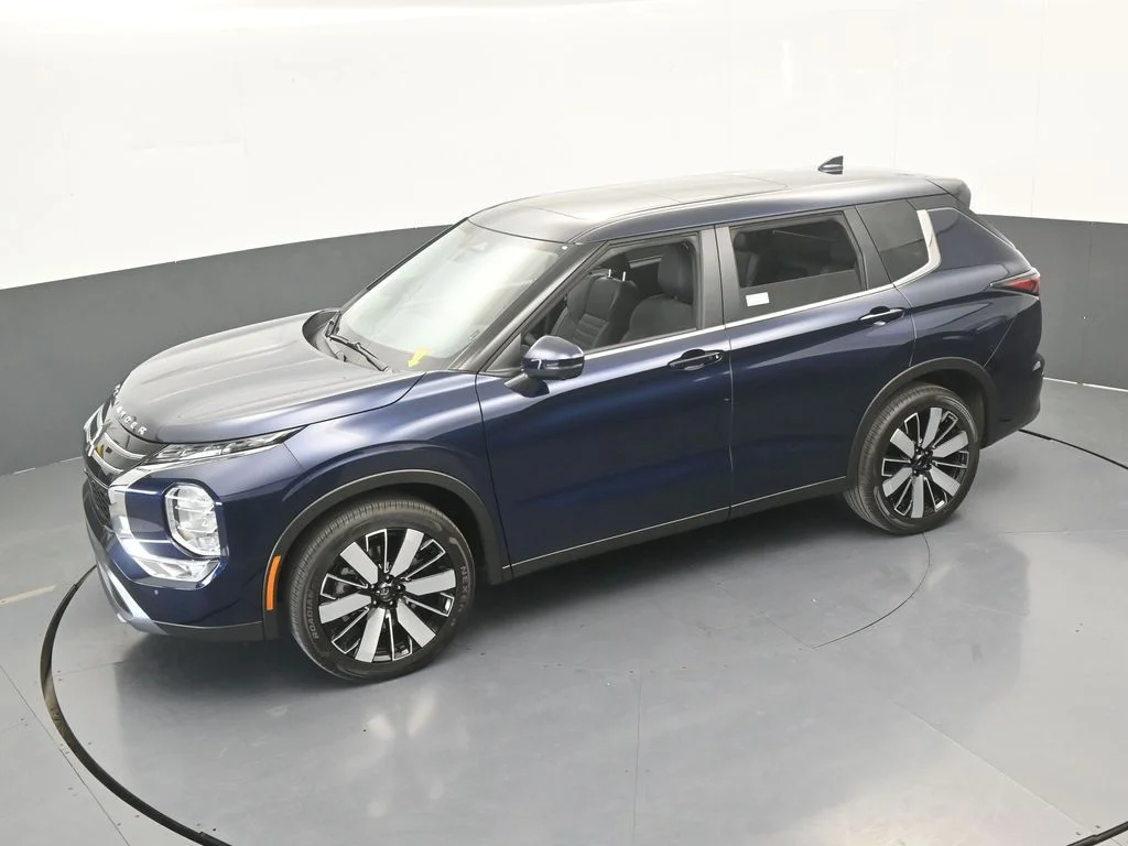 2026 Mitsubishi Outlander SE - Photo 59
