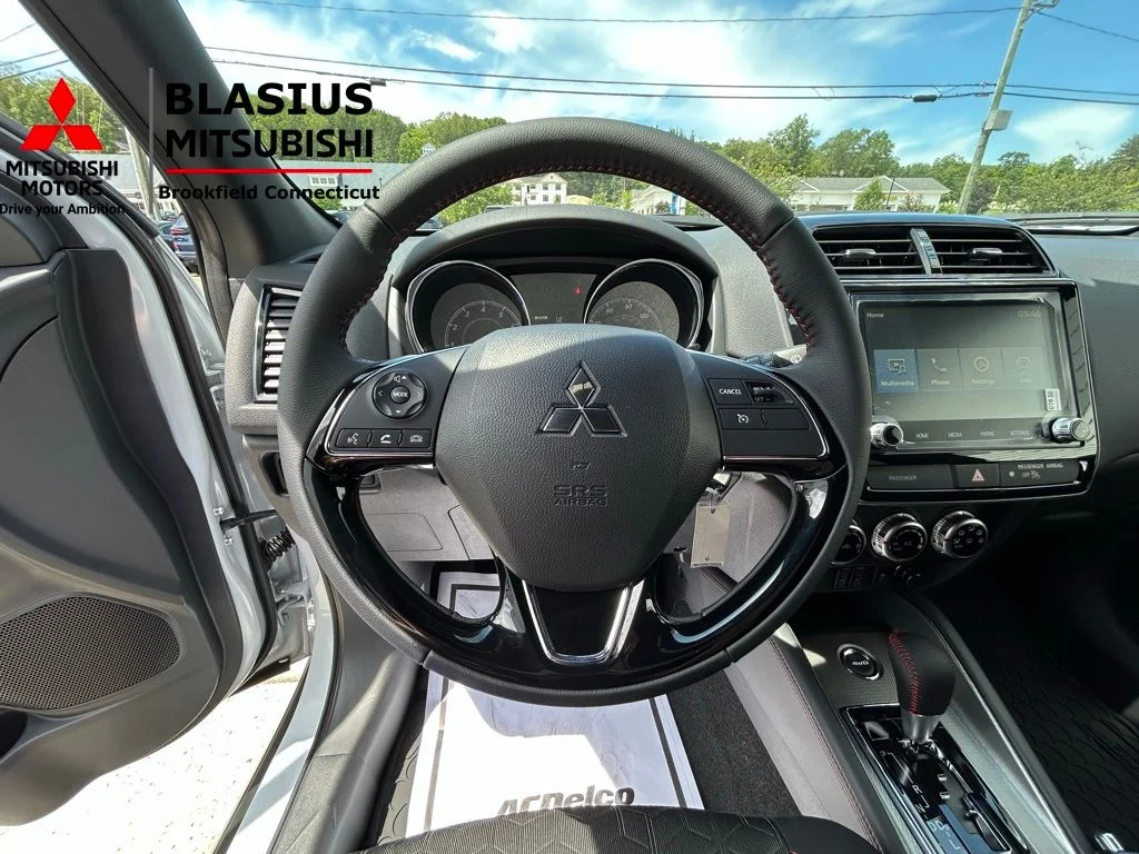 New 2025 White Mitsubishi 2.0 Trail Edition image 47