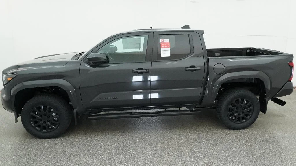 New 2026 Underground Toyota SR5 image 22