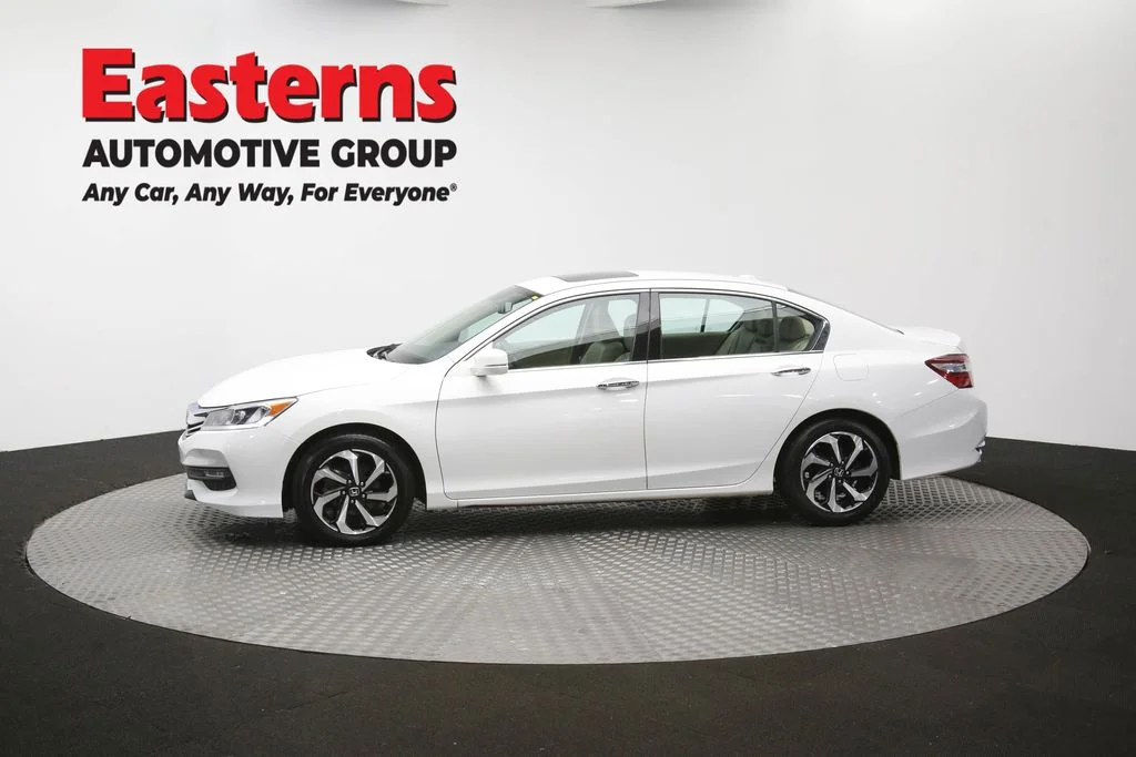 Used 2017 White Honda EX-L image 60